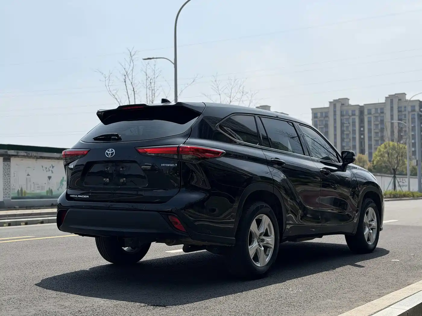 TOYOTA HIGHLANDER