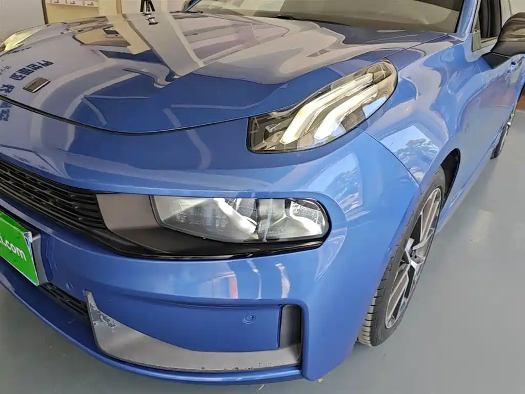 Lynk & Co 03 2020 1.5TD DCT Power Pro Edition фото 24
