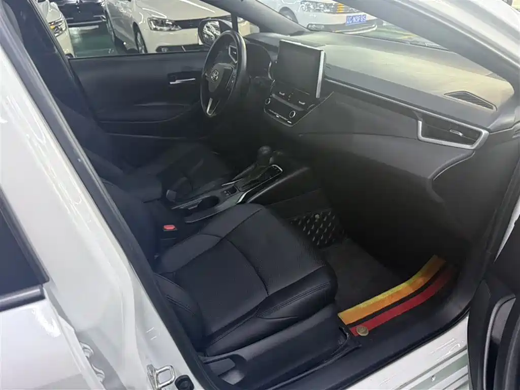 Toyota Levin 2021 185T CVT Luxury Edition фото 20