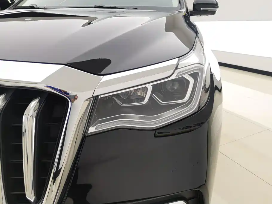 Hongqi HS7 2023 2022 2.0T DCT 2WD ZhiLian QiChang Edition 5-seater