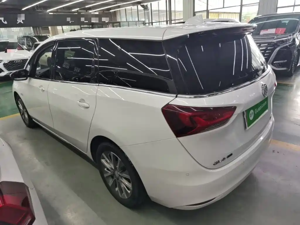 Buick GL6 2018 2019 Model 18T 6-Seater Connected Luxury Version China V