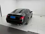 Photo 8 - Mercedes-Benz E-Class