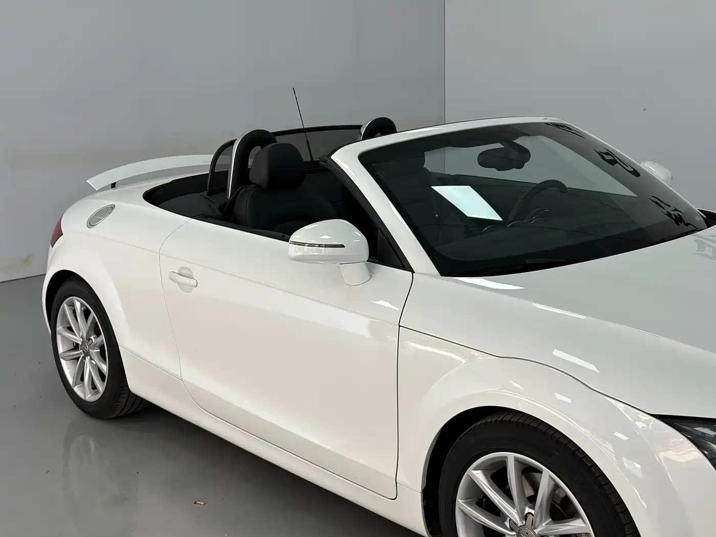 Audi TT 2012 TT Roadster 2.0TFSI Classic Edition фото 6