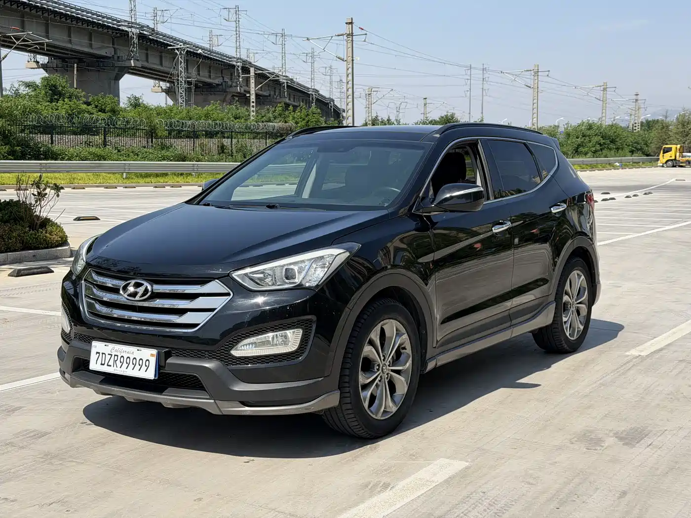 Hyundai Santa Fe (Import) 2013 2013 3.0L 4WD Premium Edition 7-Seater Euro V