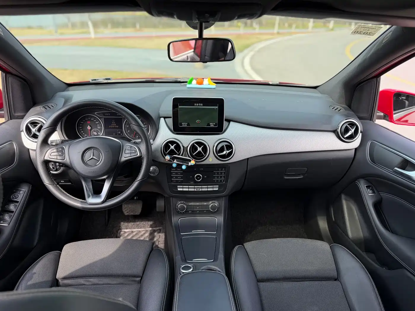 Mercedes-Benz B-Class 2015 B 200 Dynamic фото 4
