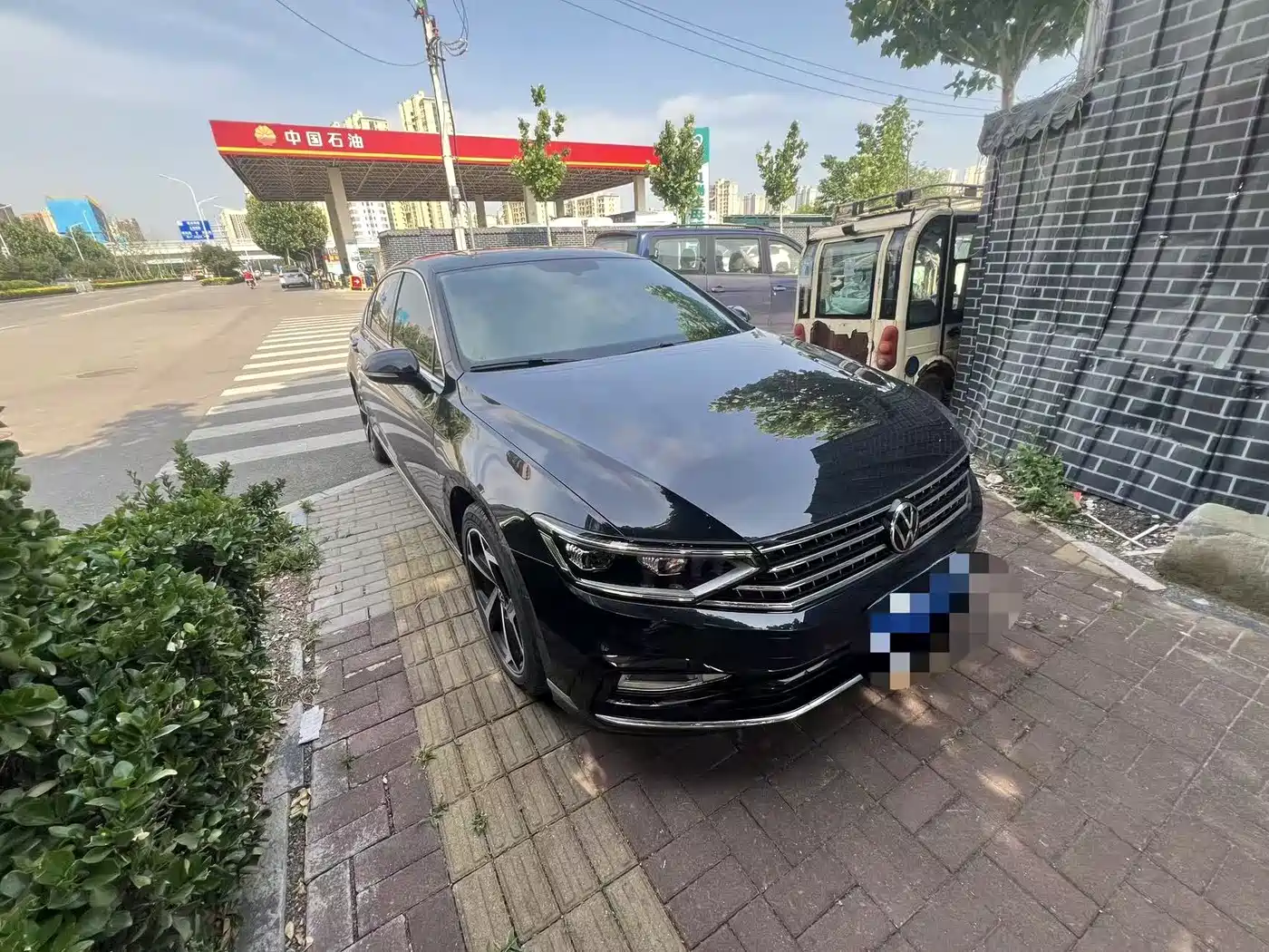 Volkswagen Magotan 2023 2 Million Units Anniversary Edition 330TSI DSG Leading Type