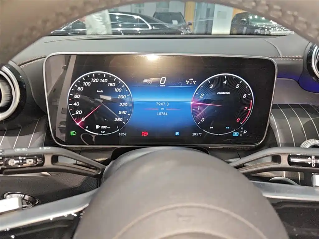 Mercedes-Benz GLC 2023 Facelift GLC 300 L 4MATIC Sport 7-Seater фото 12