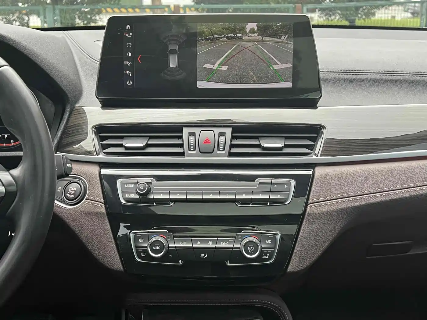 BMW X1 2022 sDrive25Li Leading фото 10