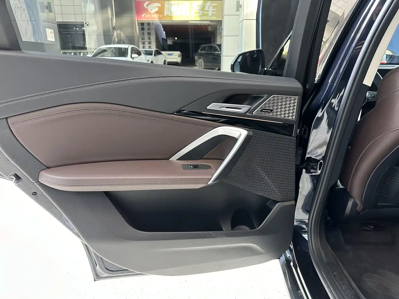 BMW X1 2024 xDrive25Li M Sport Package фото 22