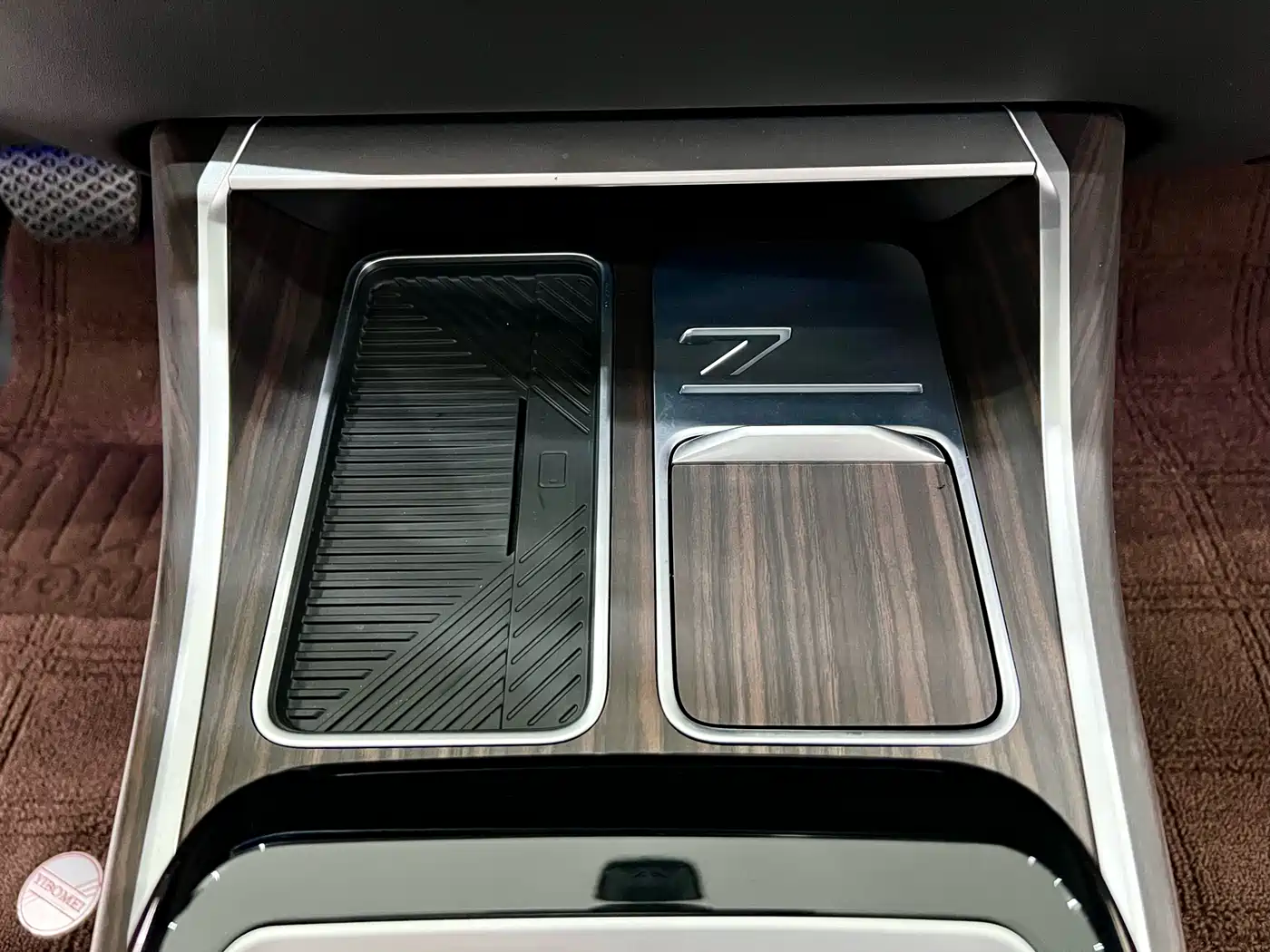 BMW 7 Series 2023 Model 735Li Luxury Package фото 17