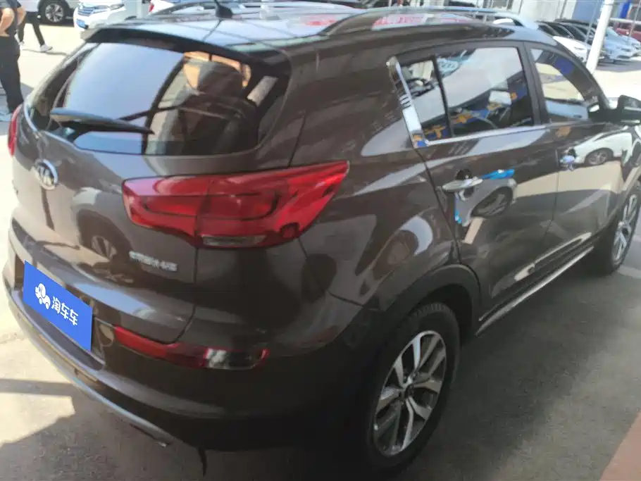Kia Sportage 2016 2.0L Automatic 2WD GLS фото 3