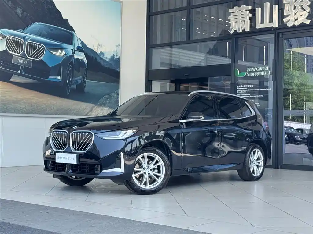 BMW X3 2025 xDrive25L Luxury Package
