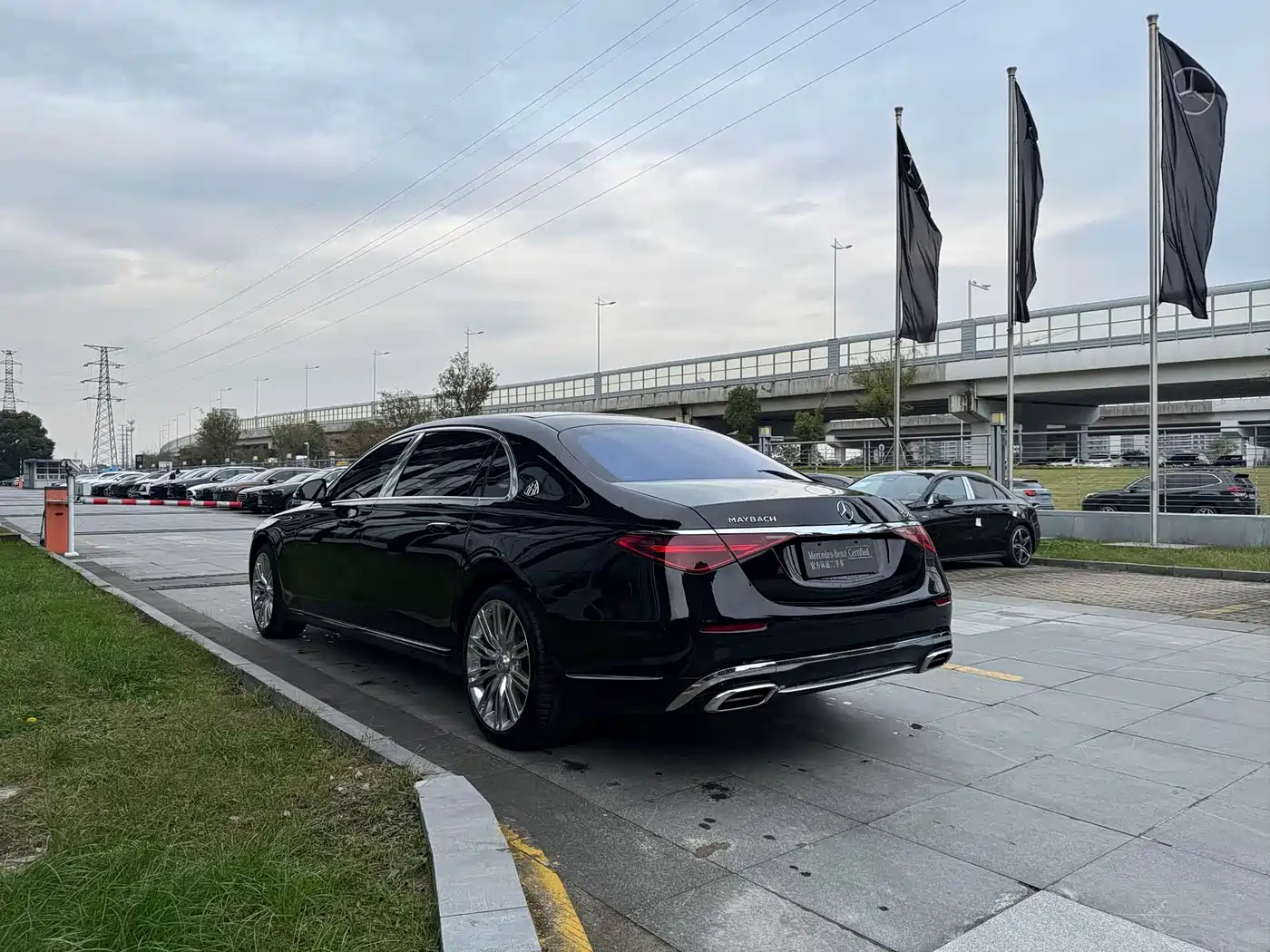 Mercedes-Benz Maybach S-Class 2023 S 580 4MATIC фото 18