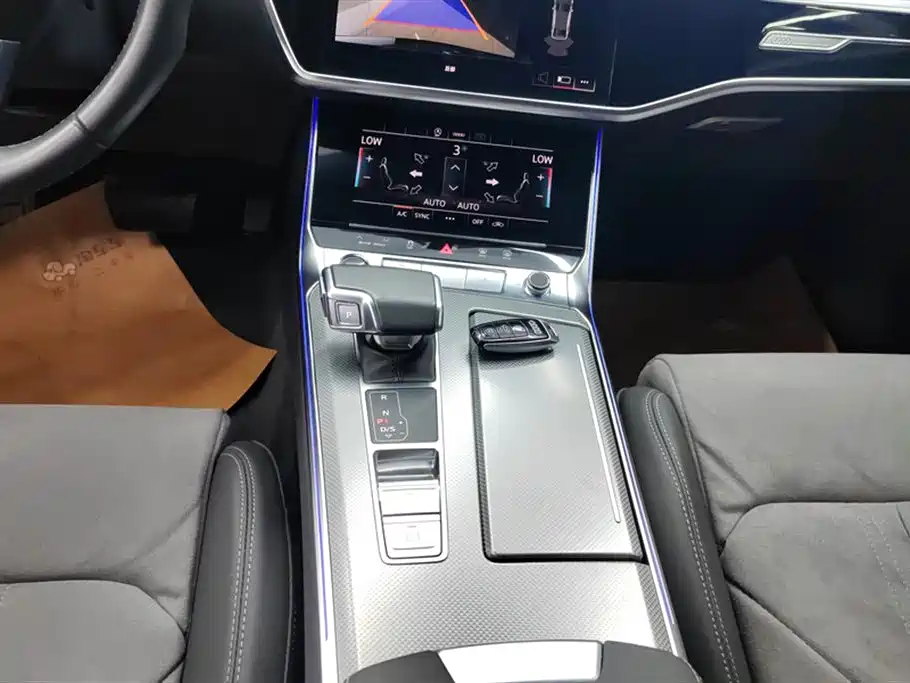 Audi A6L 2023 Facelift 40 TFSI Luxury Dynamic фото 16
