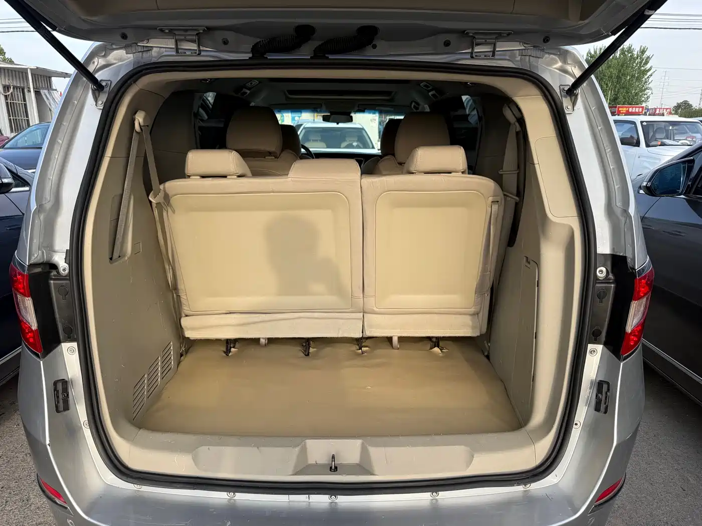 Buick GL8 2013 2.4L CT Luxury Business Comfort Edition фото 11
