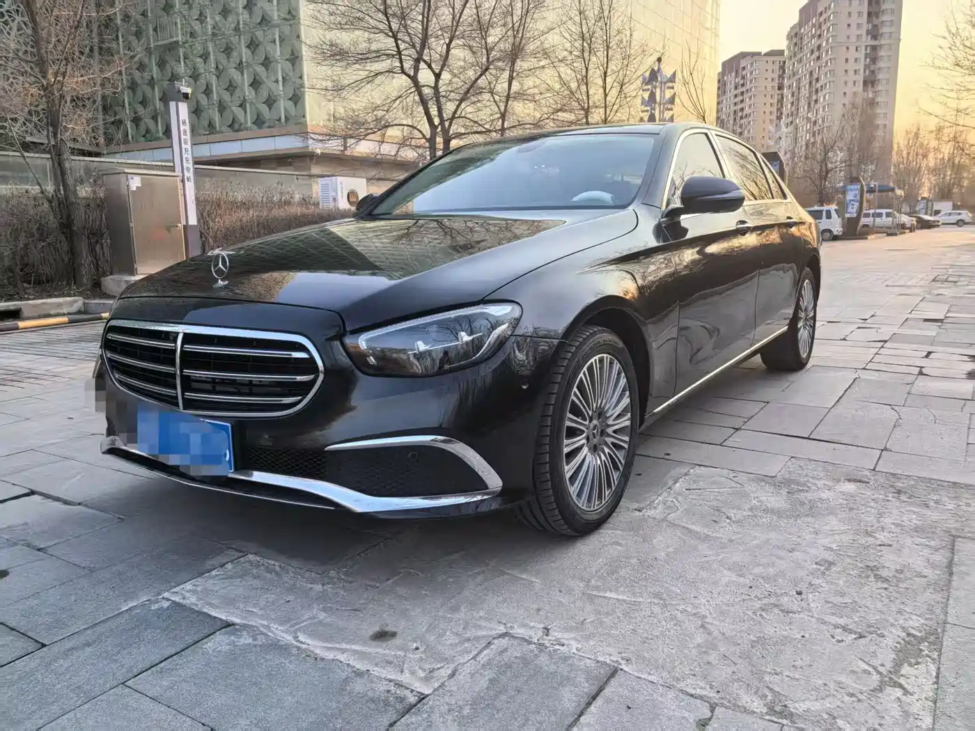  E CLASS