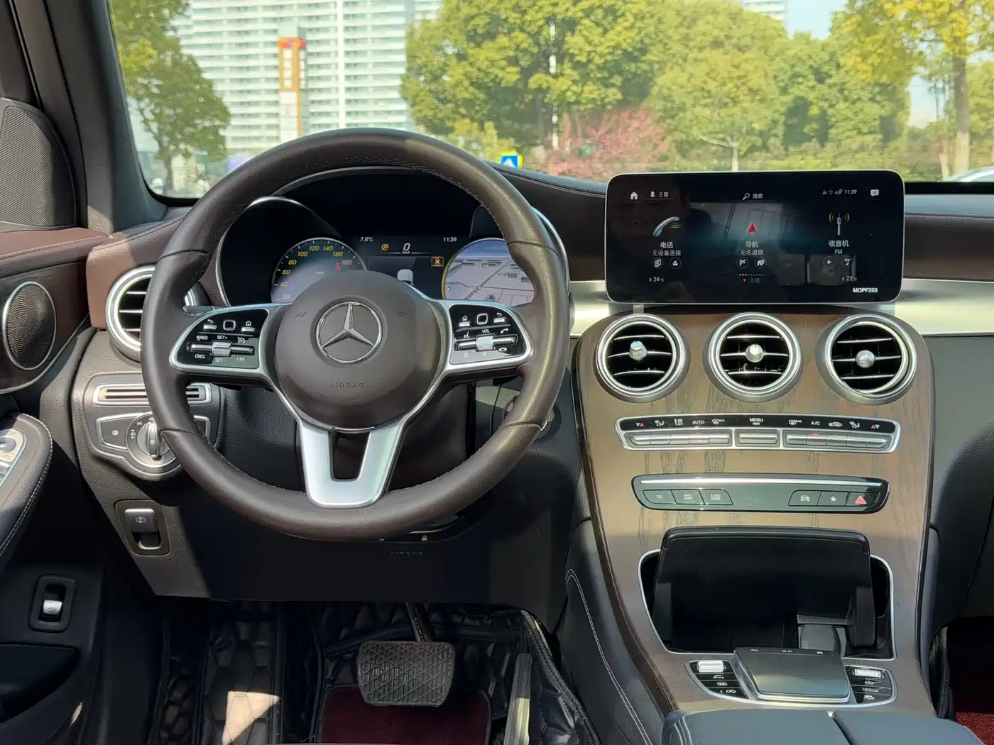 Mercedes-Benz GLC 2021 GLC 260 L 4MATIC Luxury фото 16