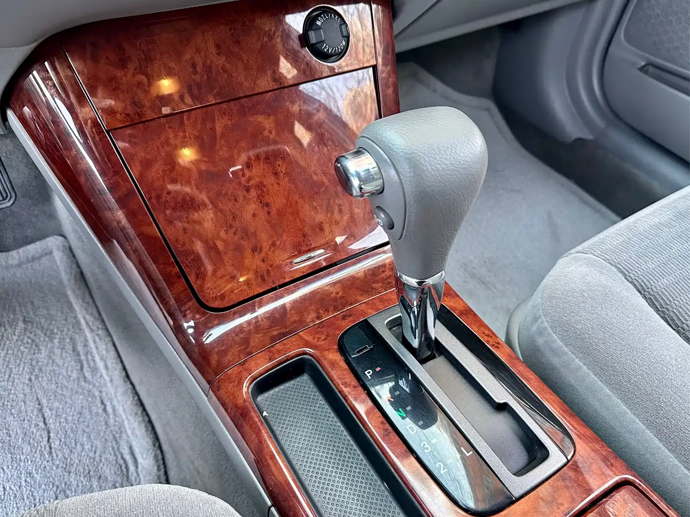 Toyota фото 8