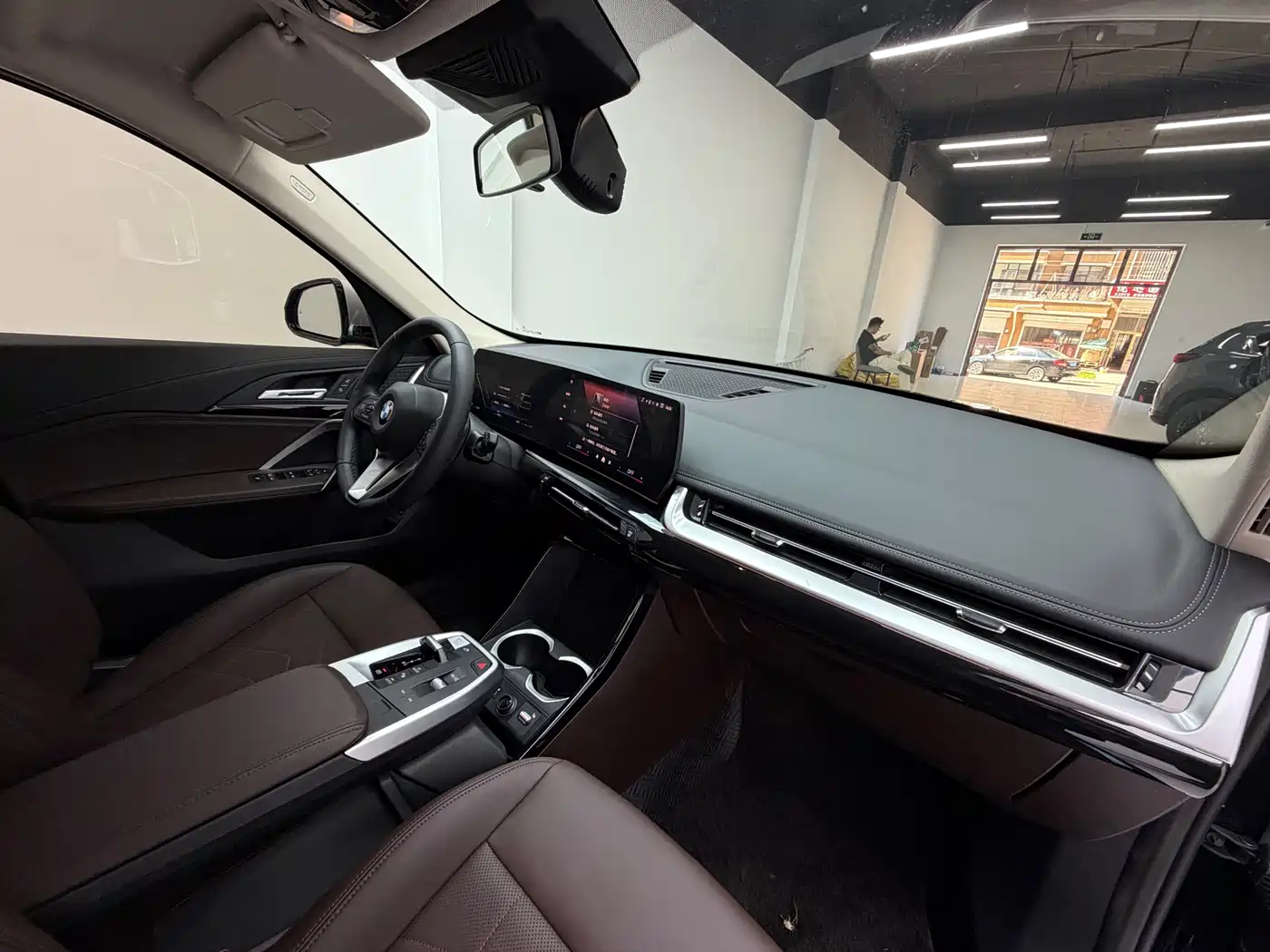 BMW X1 2023 sDrive20Li X Design Package фото 17