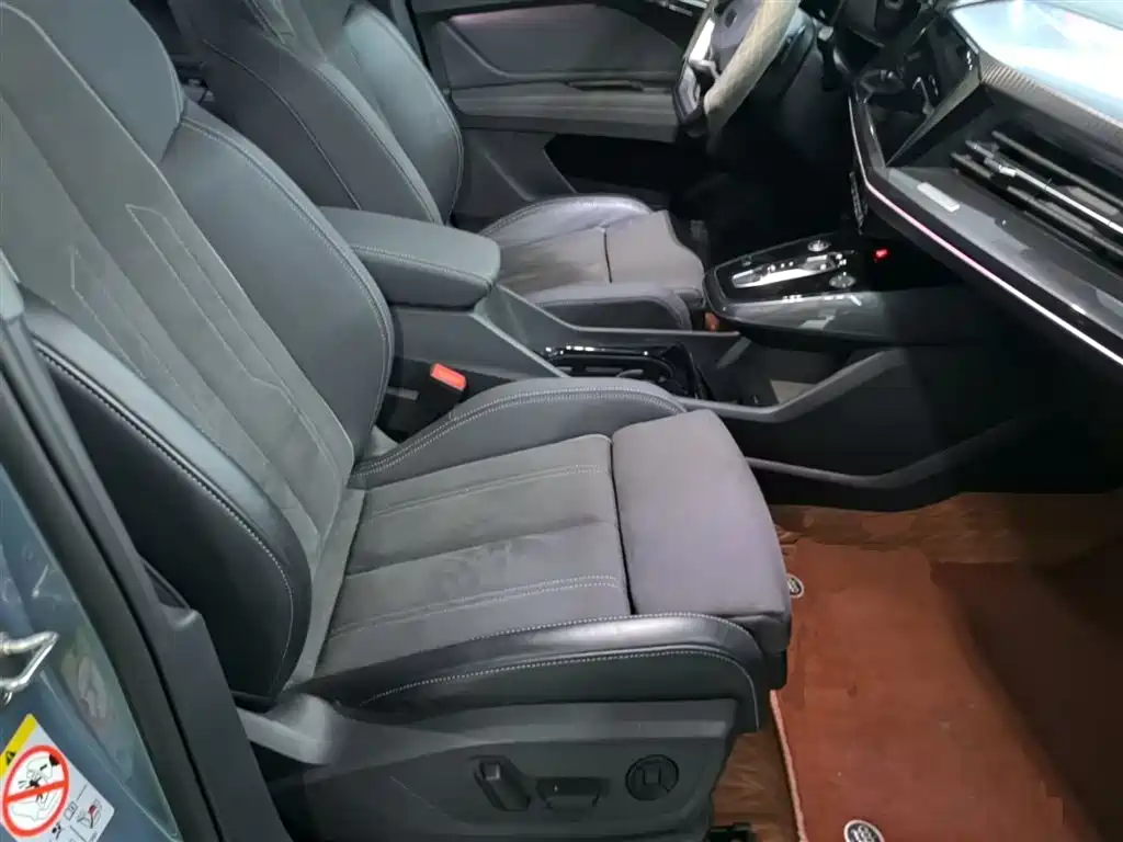 Audi Q4 e-tron 2023 40 e-tron Pioneer Edition фото 25