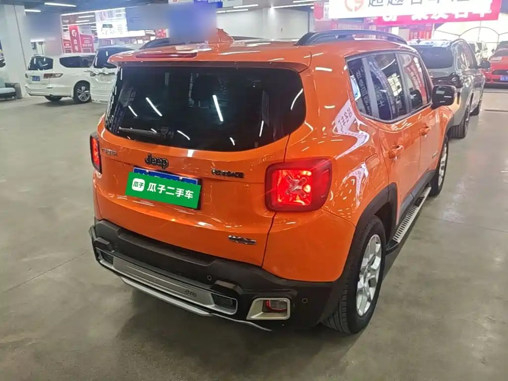 صورة 7 - Jeep Renegade