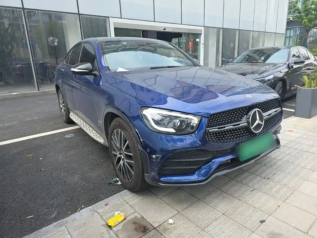Фото 4 - Mercedes-Benz GLC Coupe