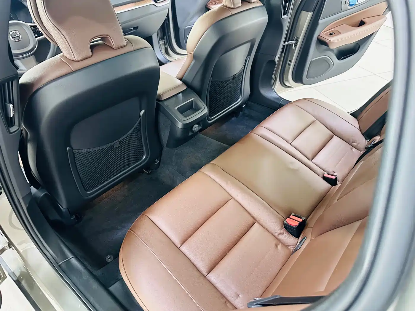 Volvo V60 2021 B5 Zhiyuan Luxury Edition фото 13