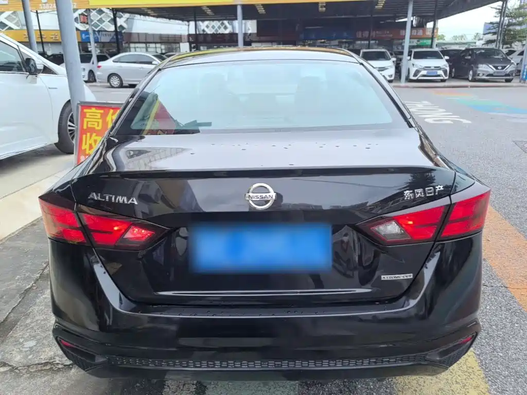 Photo 6 - Nissan Teana