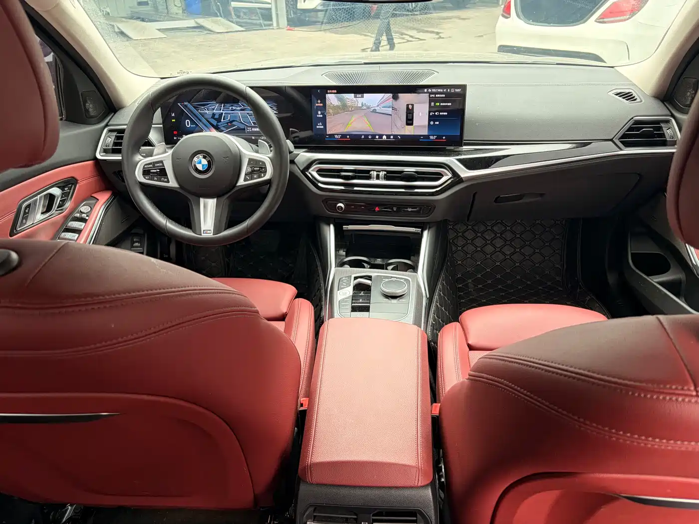 BMW 3 Series 2024 325i M Sport Shadowline Package фото 7