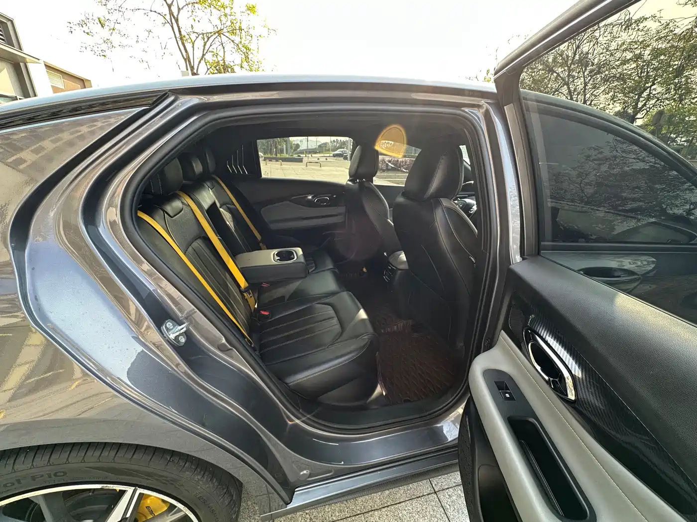 GAC Trumpchi Trumpchi Emkoo 2023 270T DCT J16 Edition фото 30