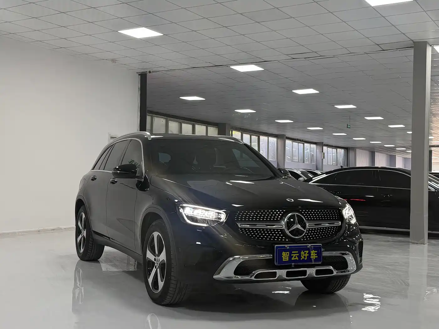 Mercedes-Benz GLC 2022 Facelift GLC 260 L 4MATIC Dynamic фото 3