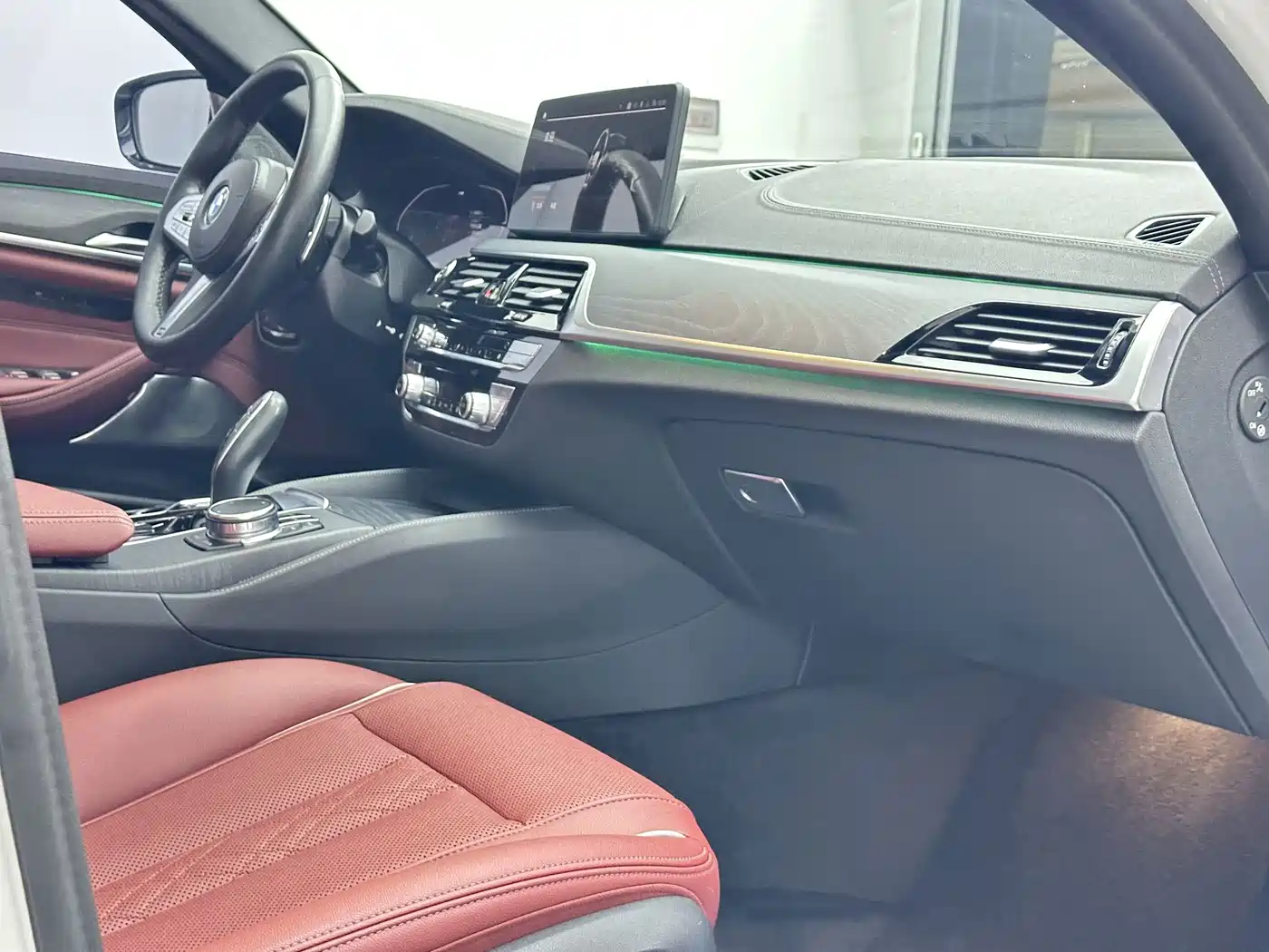 BMW 5 Series, миниатюра 17