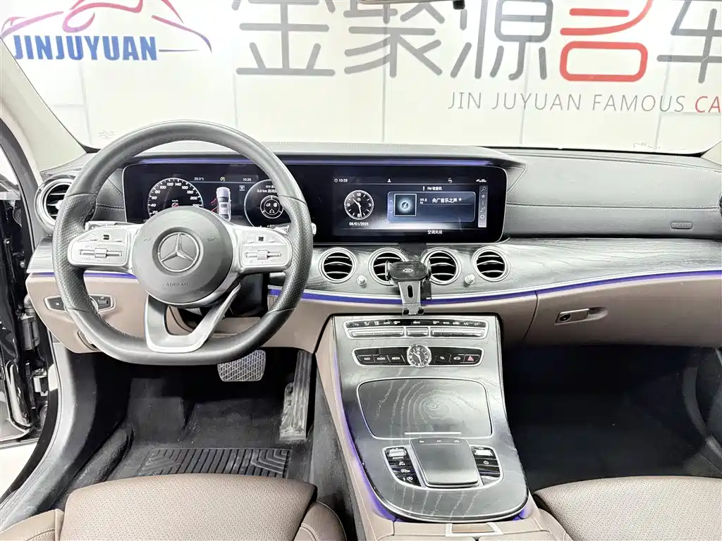 Mercedes-Benz E-Class 2019 E 200 L 4MATIC фото 12