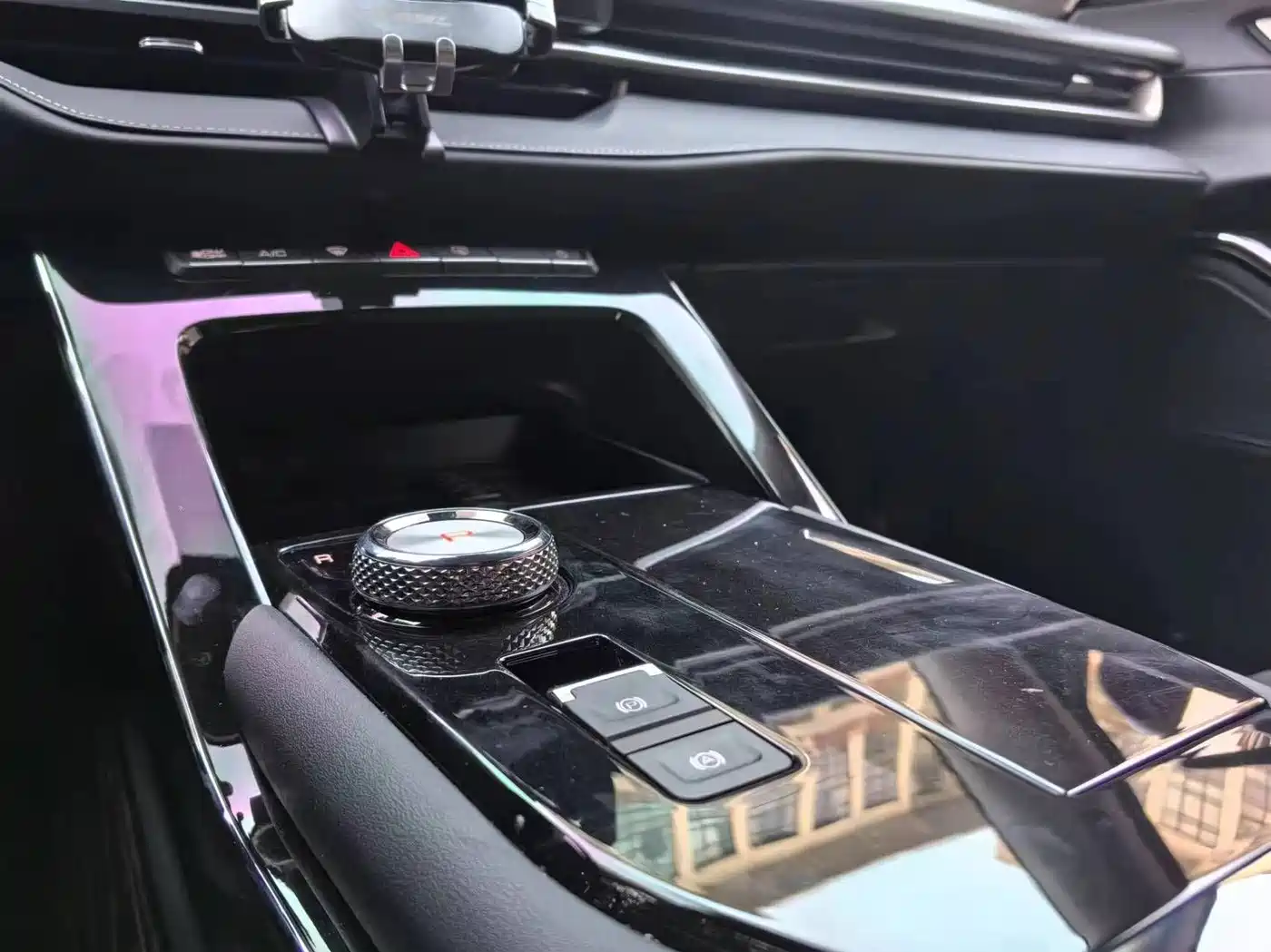 Фото 9 - Haval H6