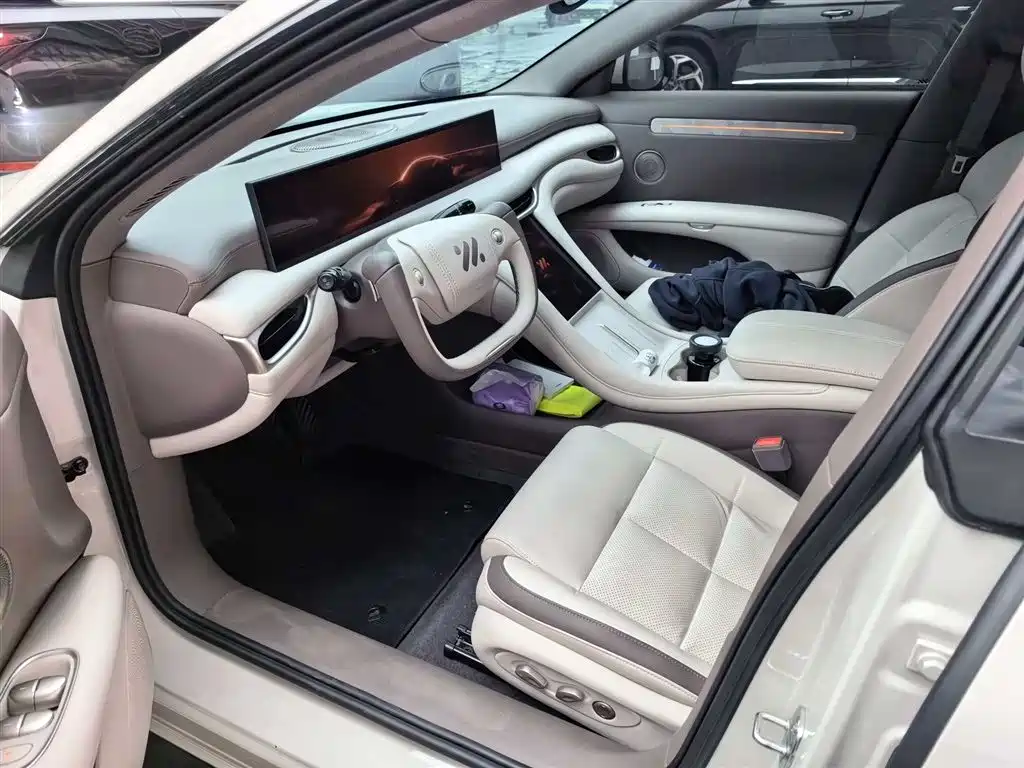 ZHIJI AUTOMOBILE ZHIJI L6