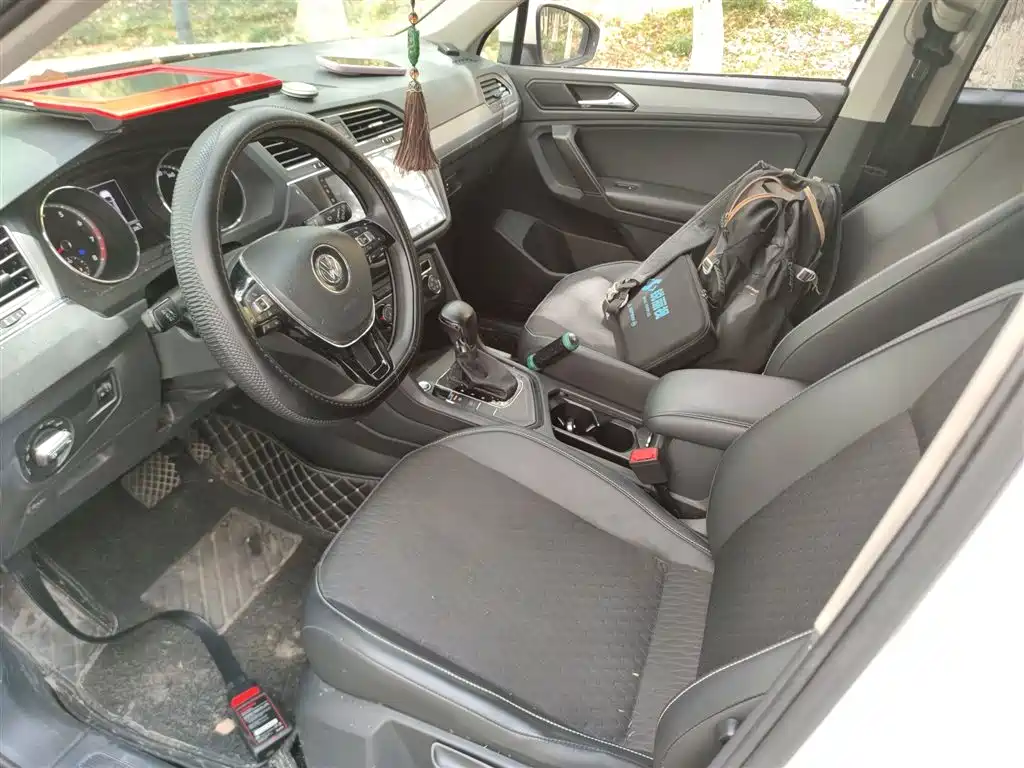 Volkswagen Tiguan L 2017 330TSI Automatic 2WD Trend Edition фото 11