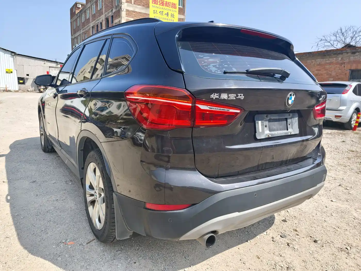 BMW X1 2016 sDrive18Li Premium Model фото 5