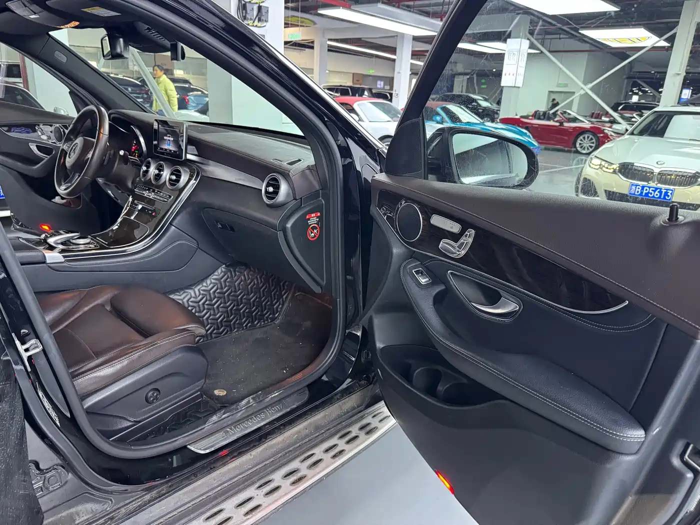 Mercedes-Benz GLC 2018 GLC 260 4MATIC Dynamic фото 12