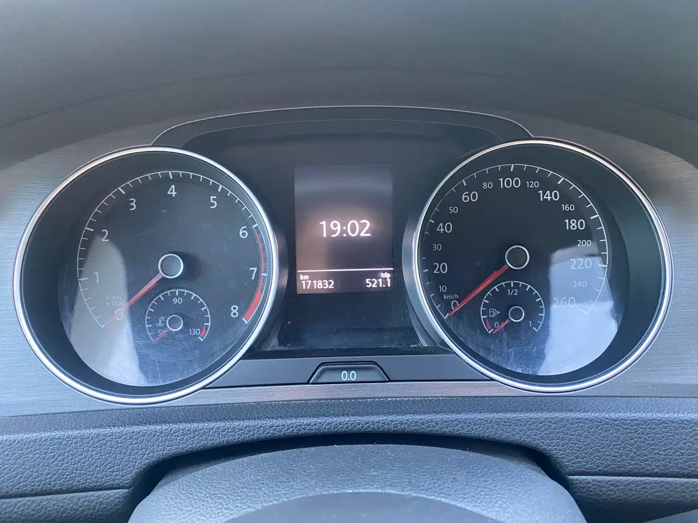 Volkswagen Golf 2014 1.6L Automatic Comfort фото 11