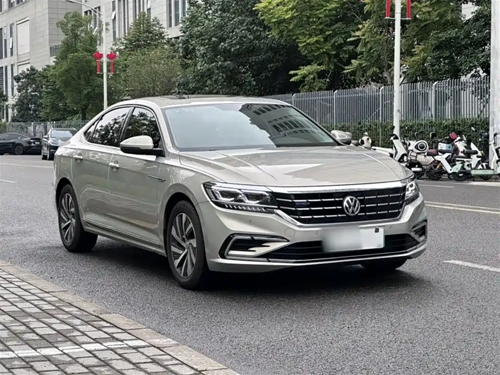Volkswagen Passat New Energy 2020 430PHEV Hybrid Luxury (China VI) фото 25