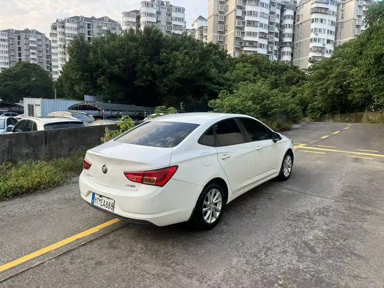 Buick Verano 2017 Sedan 15S Automatic Progressive фото 4