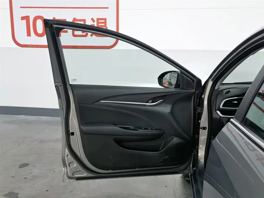 Buick Excelle GT 2018 18T Automatic Elite фото 8