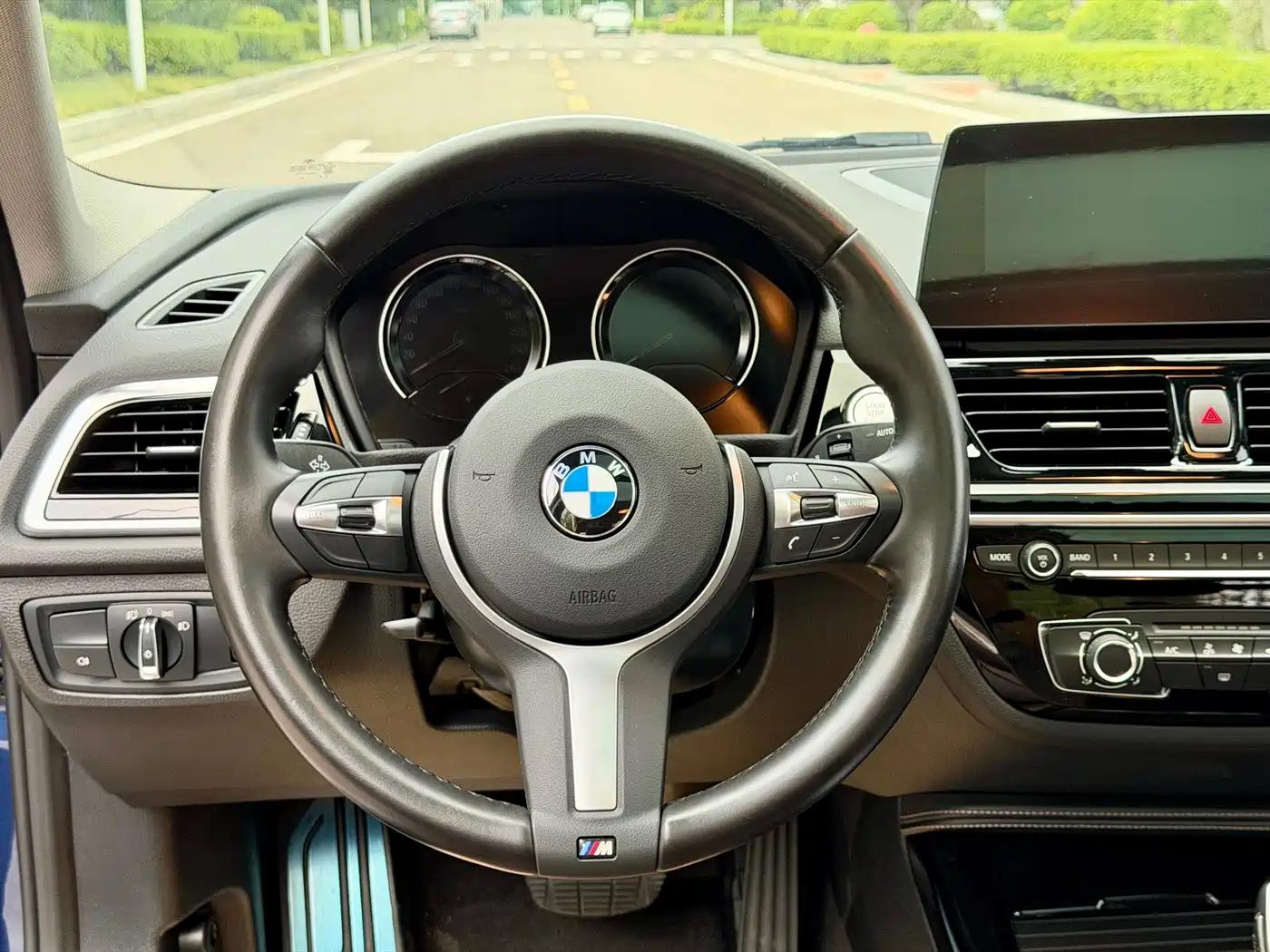 BMW 1 Series 2023 2023 120i M Sport Shadow Edition