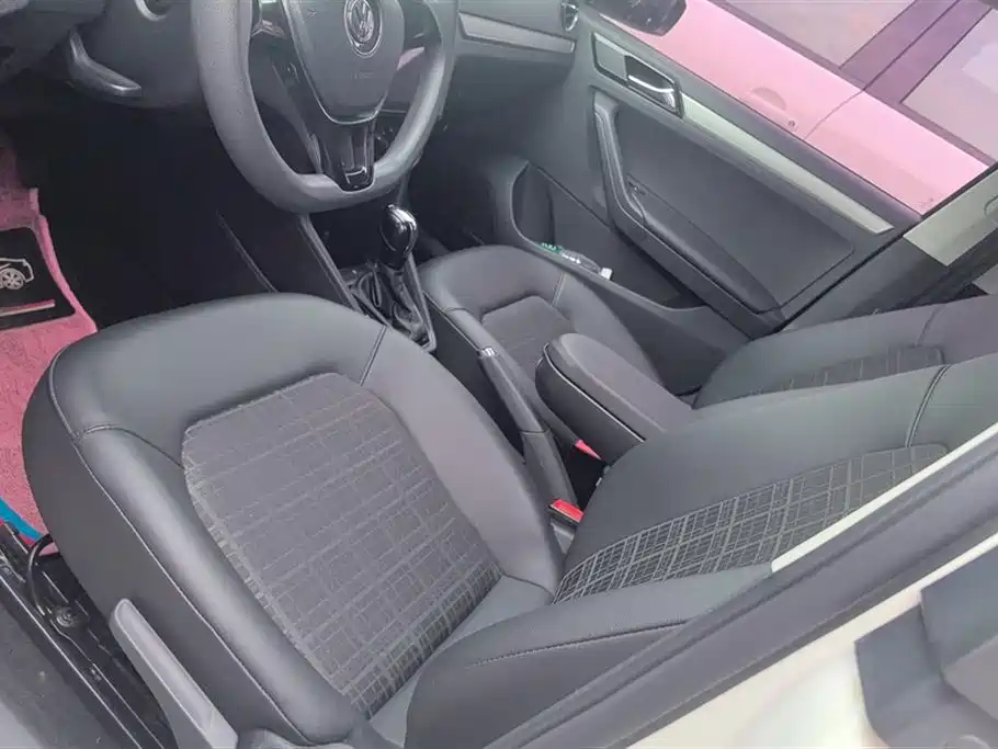 Volkswagen Jetta 2019 Dream Edition 1.5L Auto Fashion фото 9