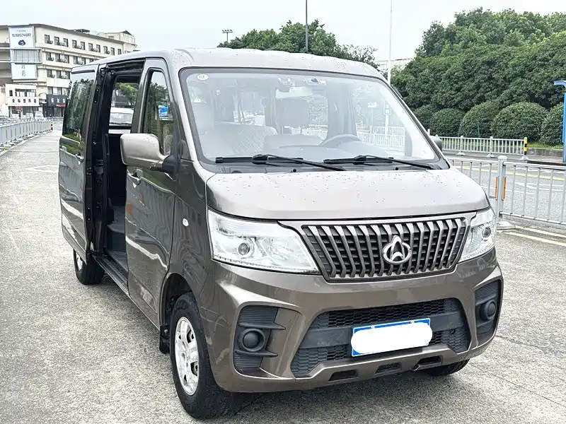 CHANGAN CHANGAN RUIXING M60