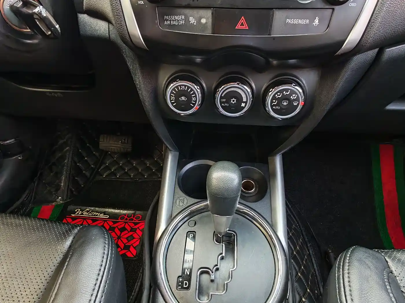 Mitsubishi ASX 2013 2.0L CVT 2WD Elite фото 11