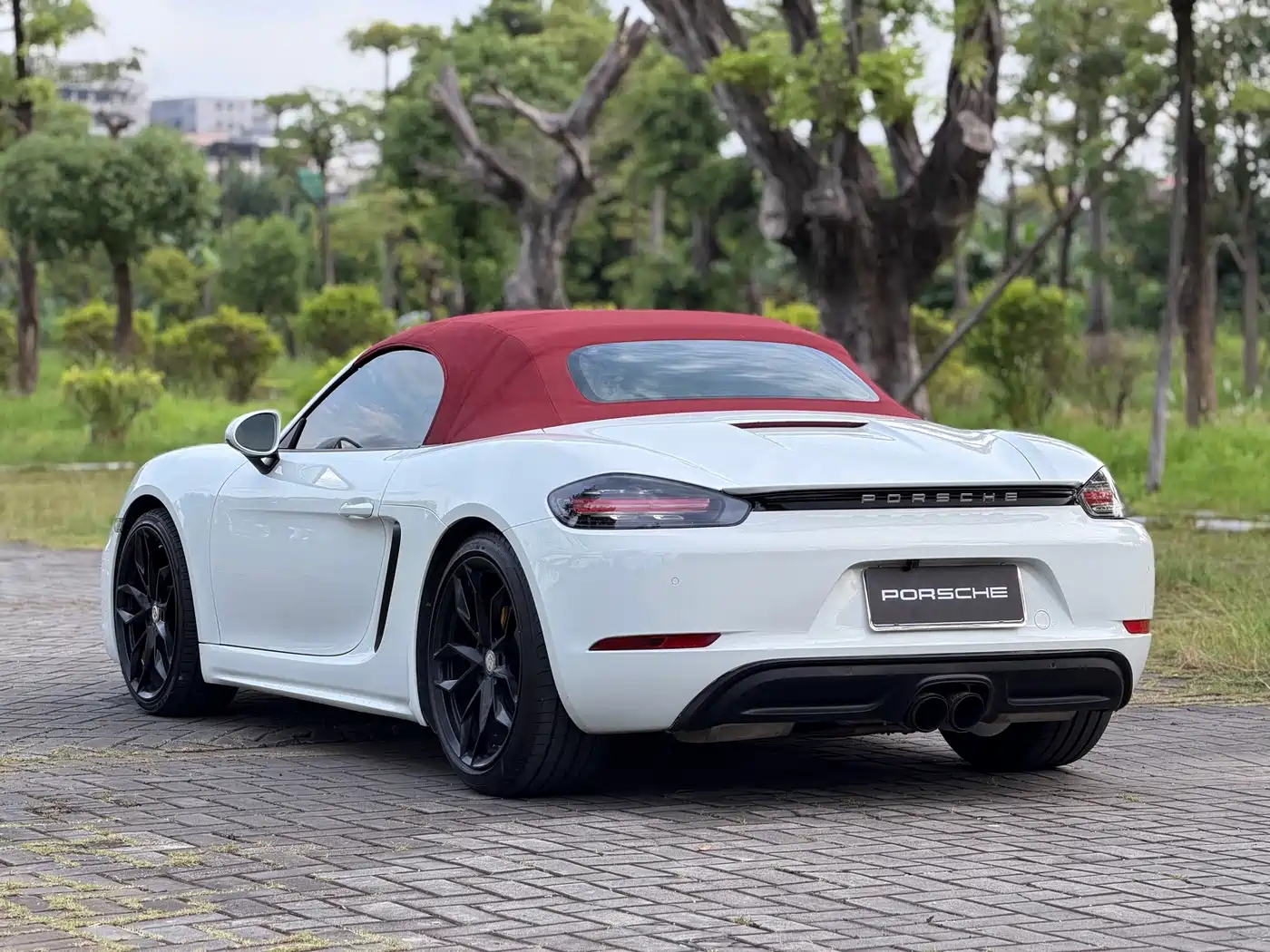 Porsche 718 2016 2016 Boxster 2.0T