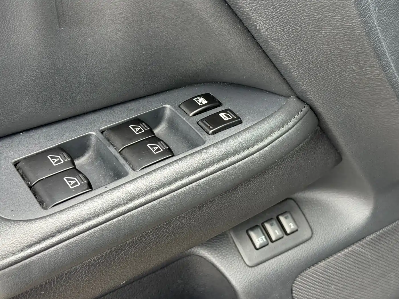 Infiniti M Series 2009 2008 M35 Premium Edition