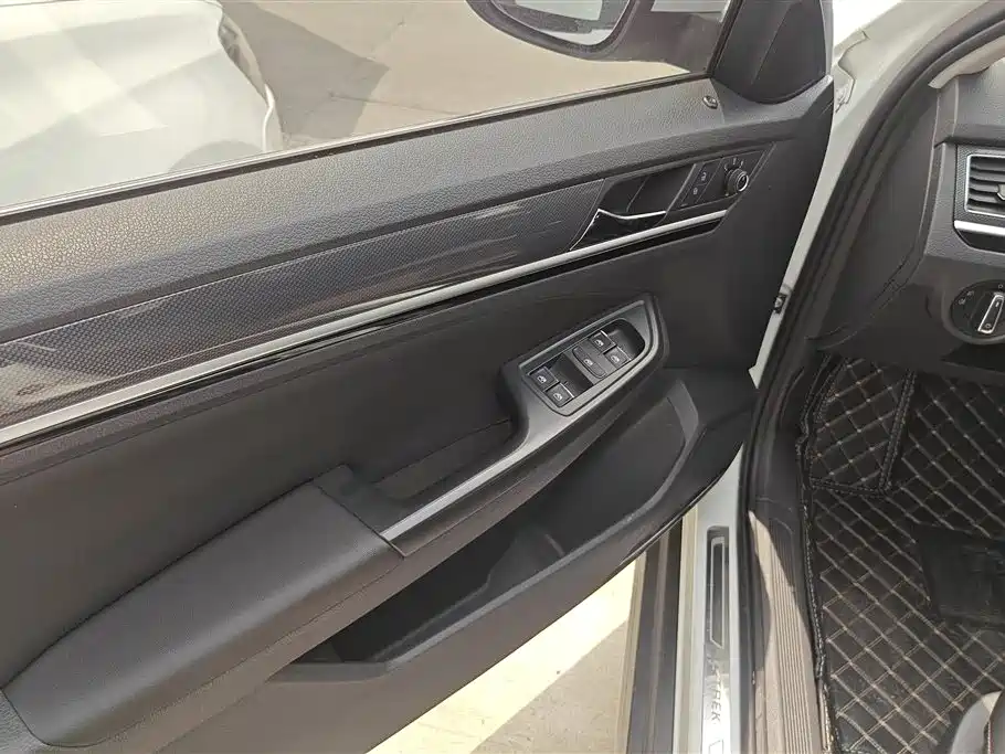Volkswagen C-TREK 2018 230TSI DSG Comfort фото 7