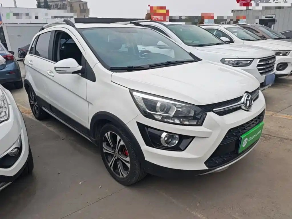 BAIC Senova X25 2016 2015 1.5L Automatic Elite